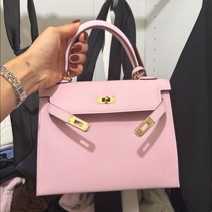 Elegant Pink Handbag